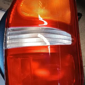 FOCO TRASERO KIA BESTA 1998/2005 RH (95)