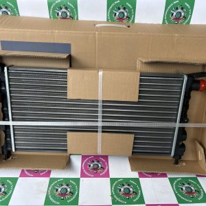 RADIADOR AGUA CHEVROLET CORSA SIN AIRE ACONDICIONADO (1) wurtex