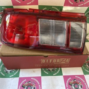 FOCO TRASERO NISSAN V16 LH(21.1)